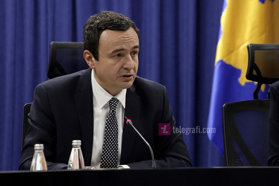 takimi per Prezantimin e Grupit Punues te Strategjise se Energjise 2022 2031 Albin Kurti e Artane Rizvanolli foto Ridvan Slivova 7 1