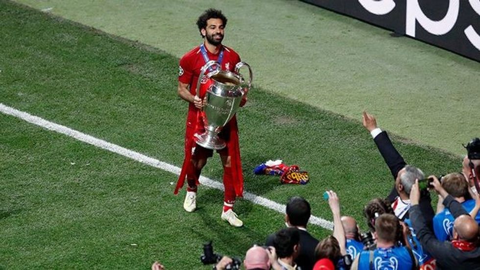 tan2019 6 12348316810