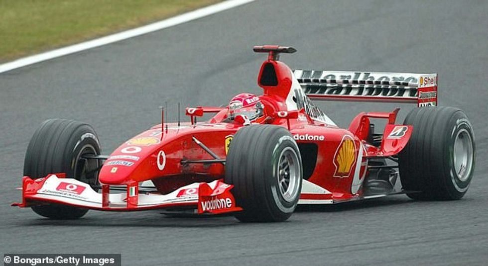 Tashmë 19 vjet në automjetin e famshëm është shitur për një shumë rekord në një ankand në Gjenevë