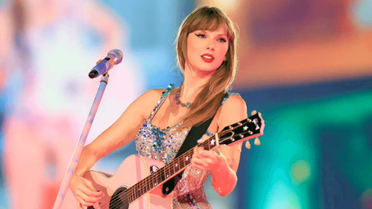 Taylor Swift kërkon mbrojtje të zërit dhe fotove për shkak të abuzimit të mundshëm me inteligjencën artificiale