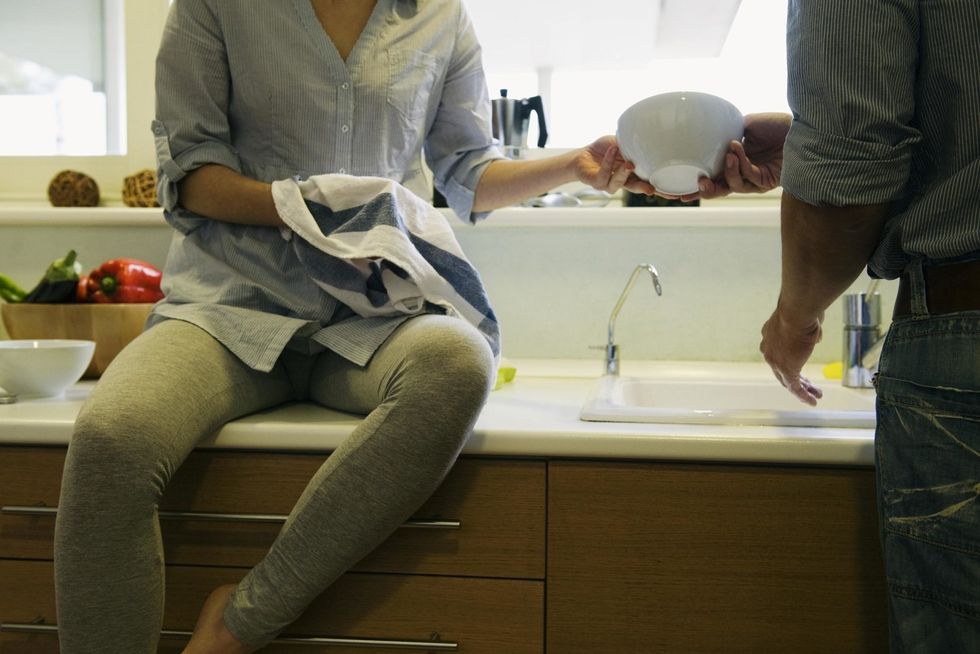 tdy 140815 household chores couples 1539