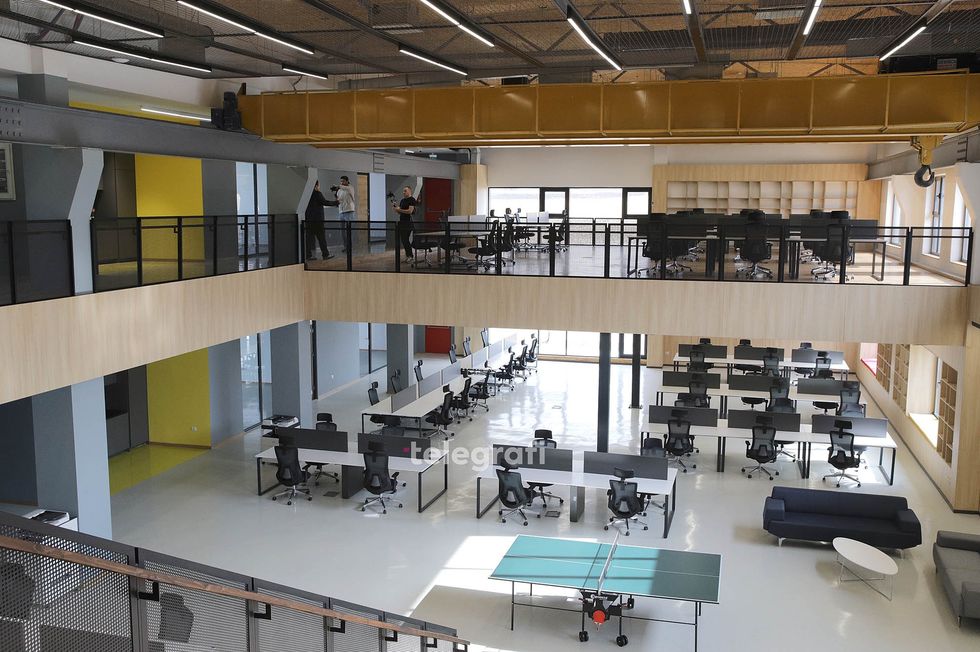 Tech Park foto Ridvan Slivova 38