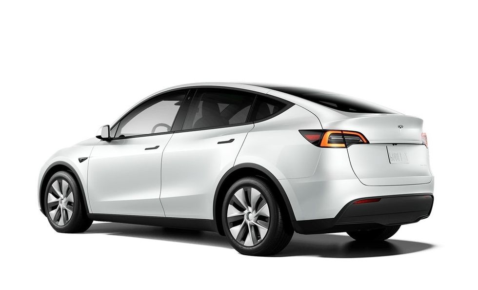 Tesla quietly launches new, cheaper Model Y in the US