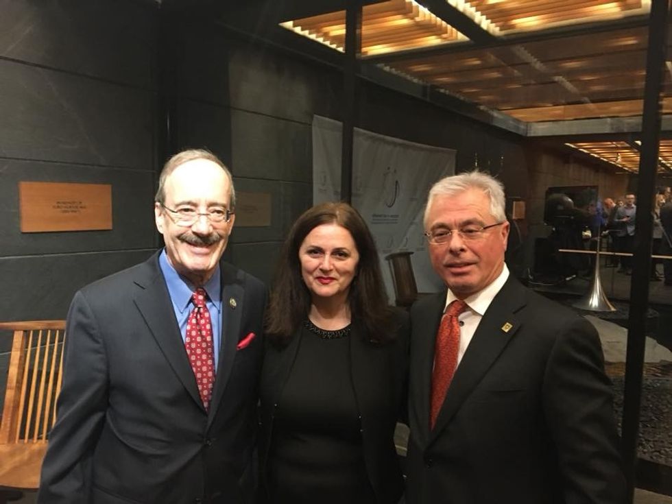 Teuta Sshatqija.. foto..2