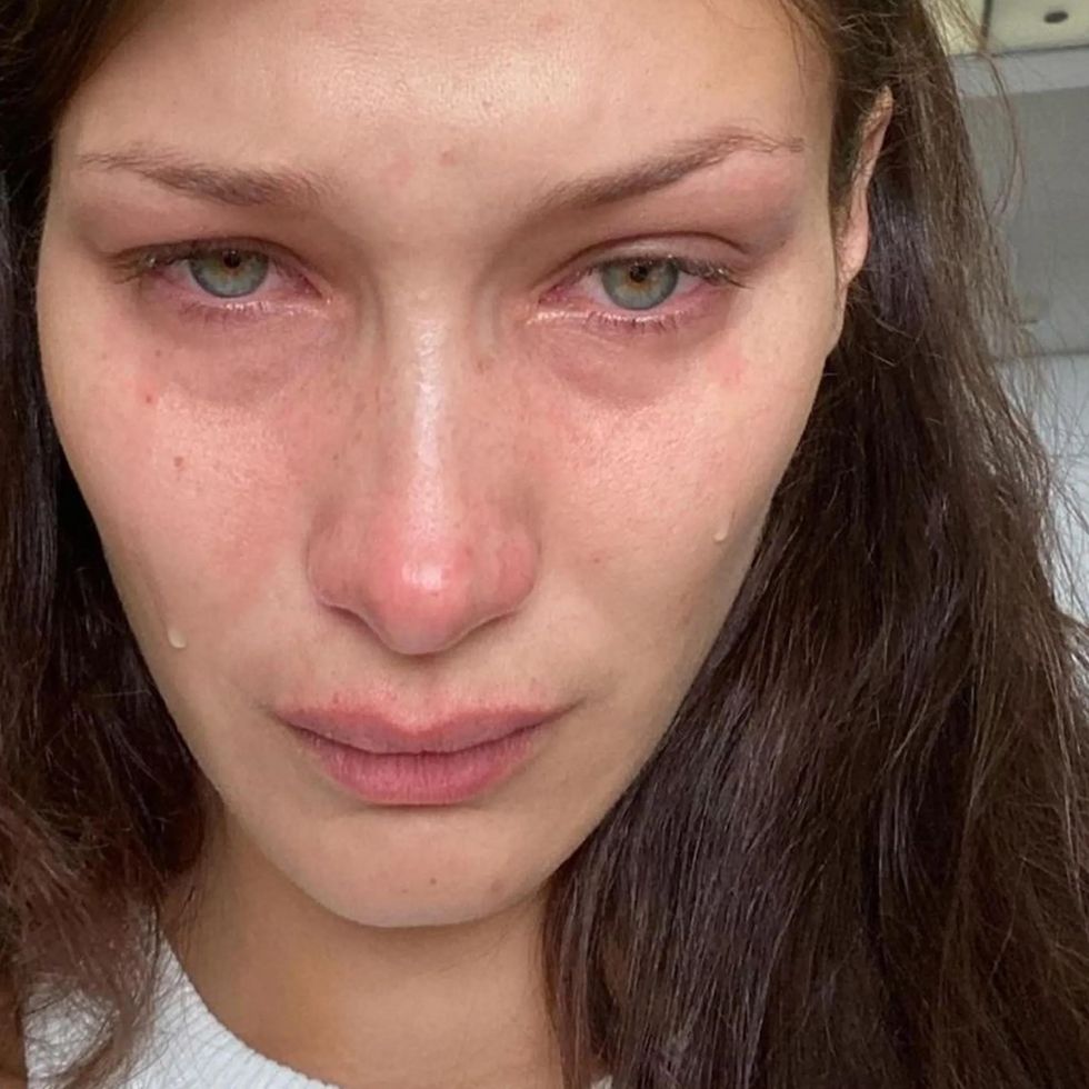the celebrity crying selfie a