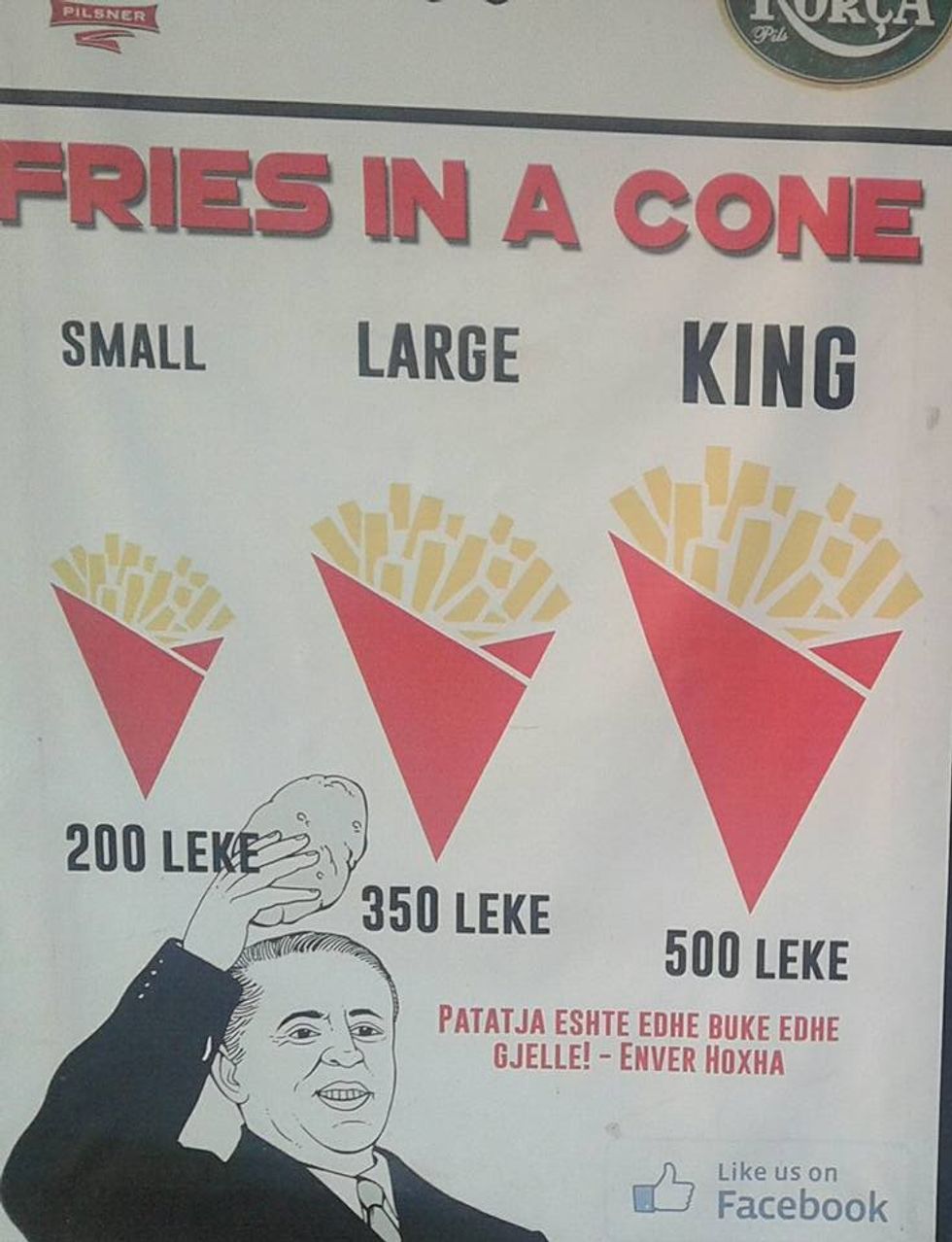 Thënia e famshme e Enver Hoxhës po perdoret per te shitur patate te ferguara foto 2