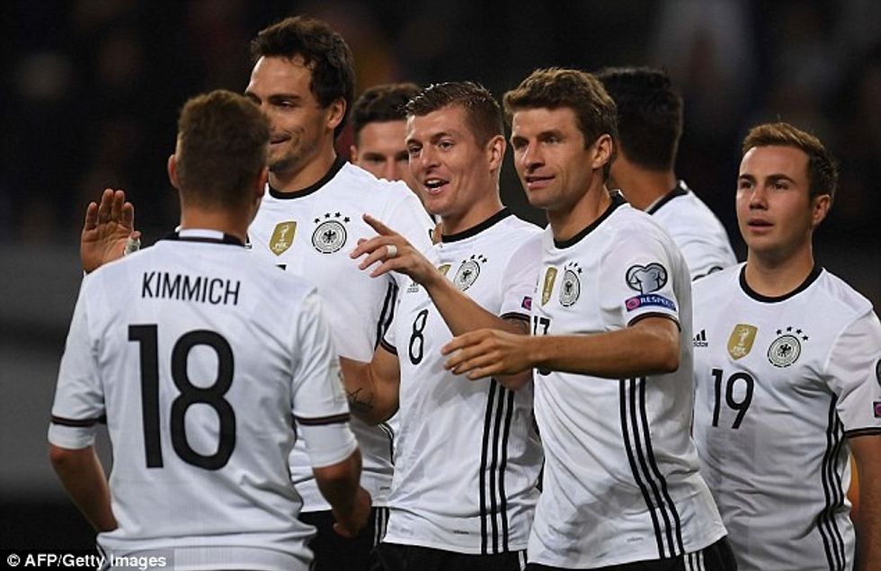 Thomas Muller e gjeti dy herë rrjetin kundër Republikës Çeke.