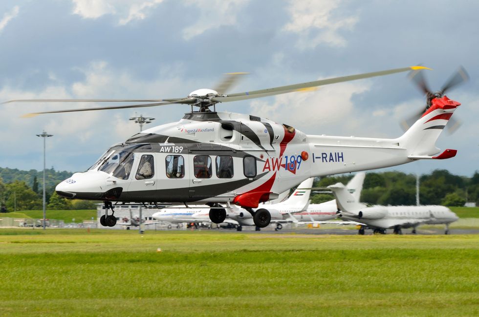 Tifozët e West Ham mund të shijojnë një fluturim me helikopter mbi Londër