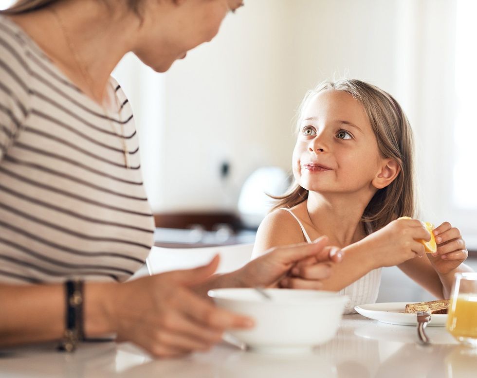 tips talking about books your child article 4 3