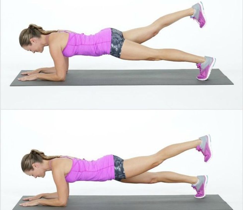 tmp FBkrmv a16b9dd93d2f3091 Elbow Plank Leg Lift 1