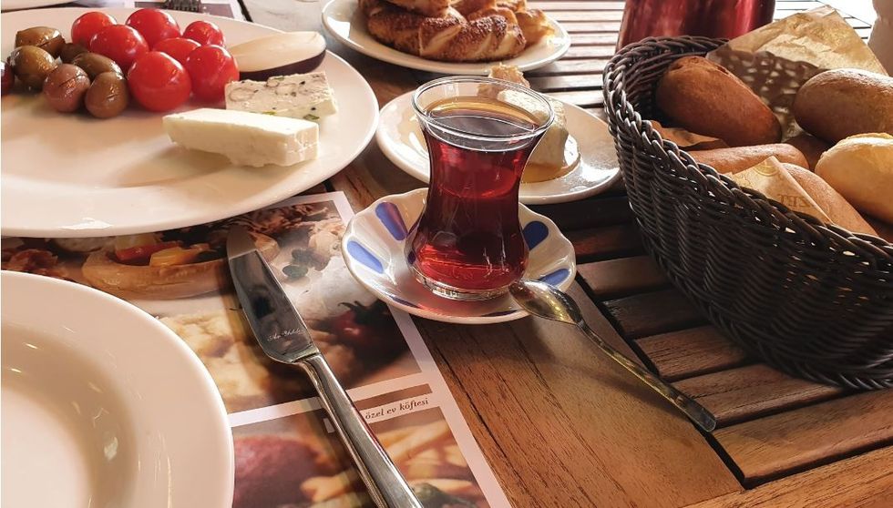 turkish tea photography