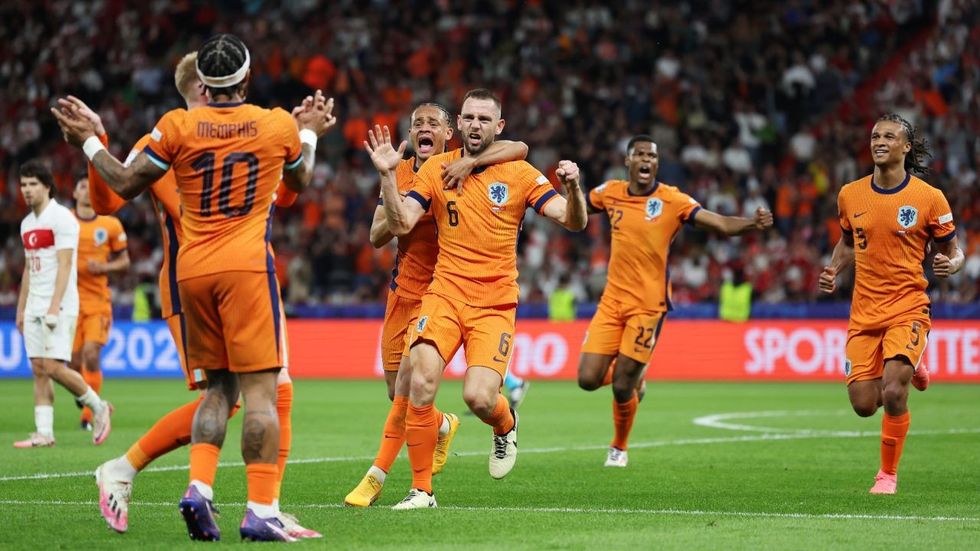 uid b37688177ed64a28968f921415484e34 width 1280 play 0 pos 0 gs 0 height 720 fot getty