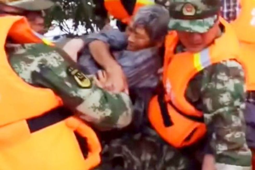 Ujerat e rrembyeshem 1