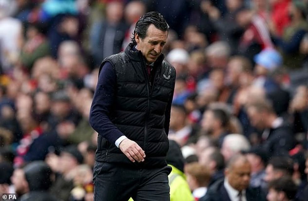 Unai Emery është një tifoz i mesfushorit të Real Madridit dhe beson se ai mund të forcojë sulmin e tij në Villa