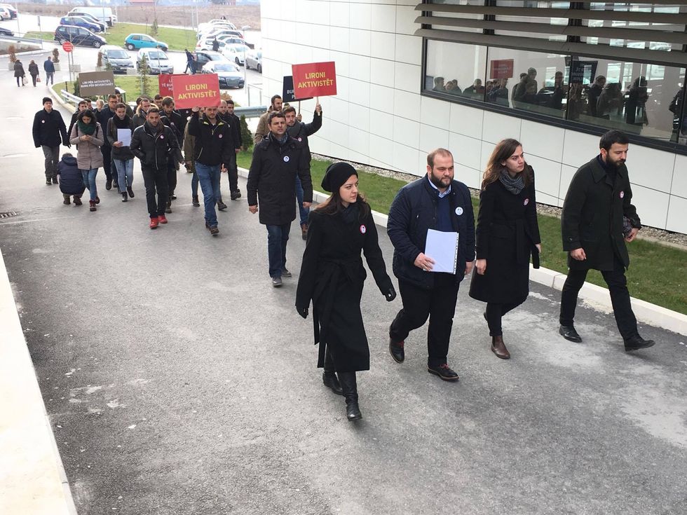 unnamed-1_1480670757-9503808