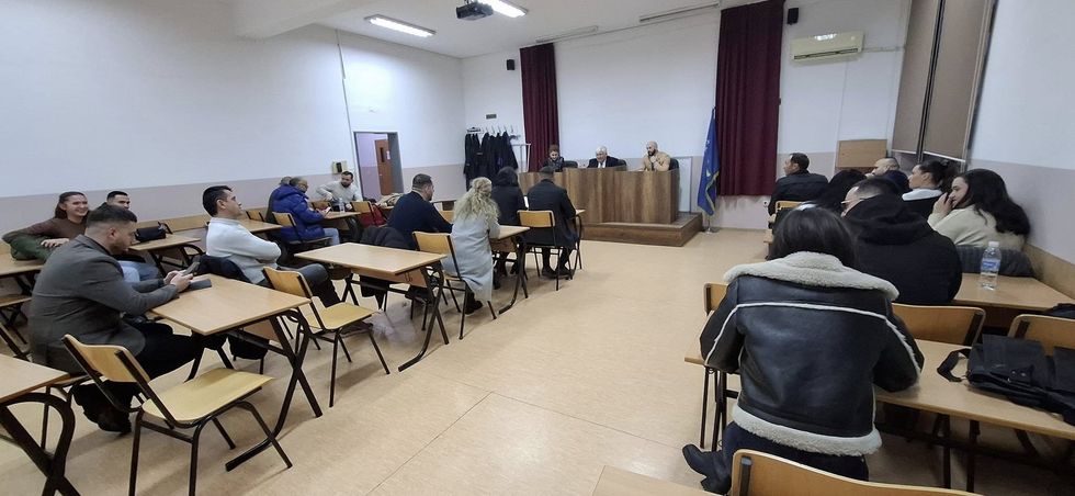 upz ligjerata fenton