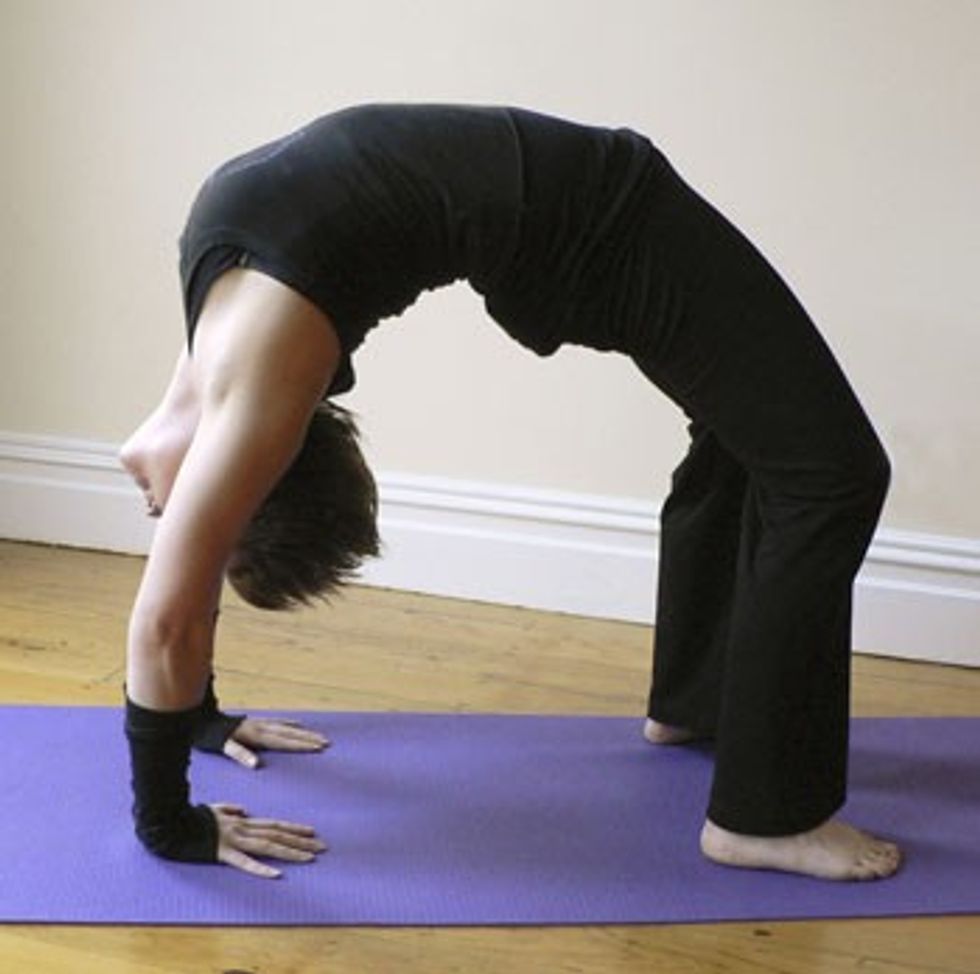 urdhva dhanurasana