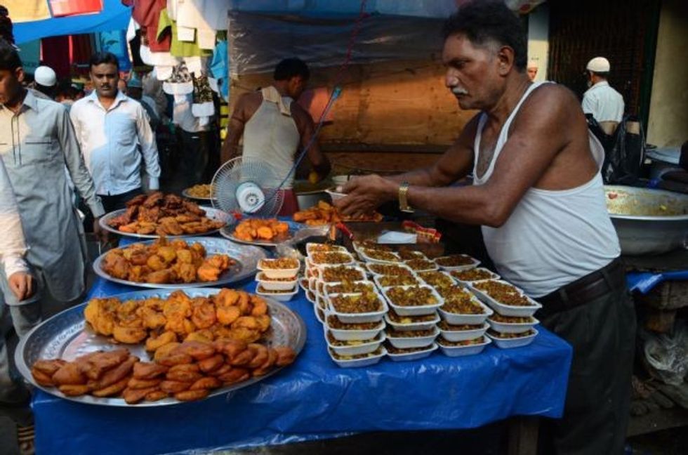 Ushqimet që hanë njerëzit në vende të ndryshme të botës për Bajram foto 5