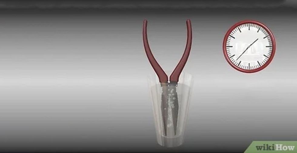 v4 460px Remove Rust from Metal Step