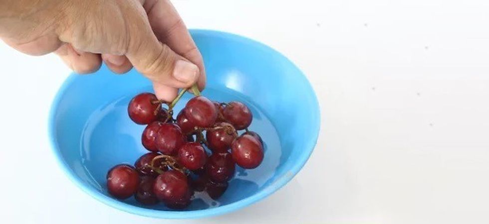 v4 460px Wash Grapes Step 8