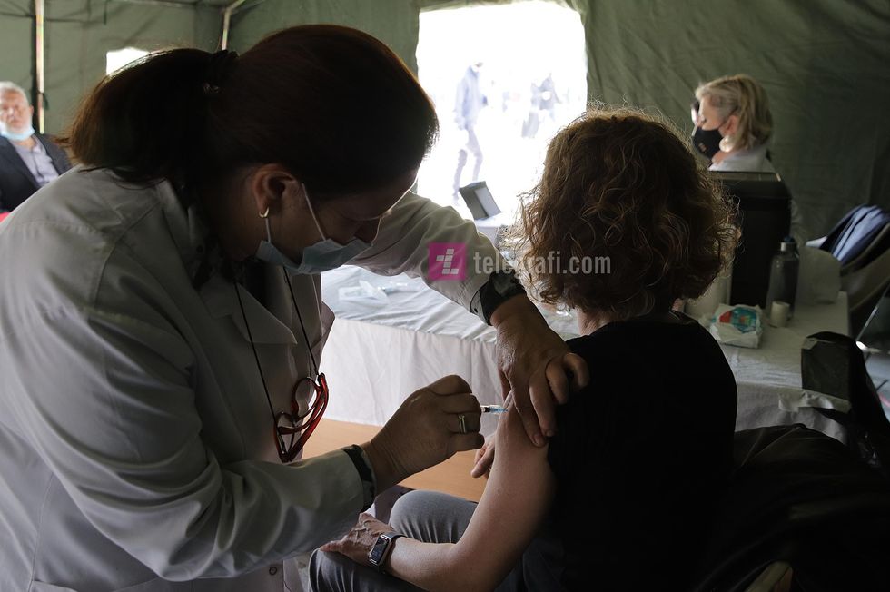 Vaksinimi ambulantiv anti COVID 19 foto Ridvan Slivova 6