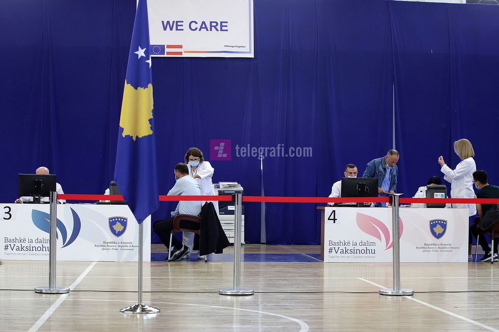 vaksinimi anti covid19 i punetoreve shendetesore foto Ridvan Slivova 29