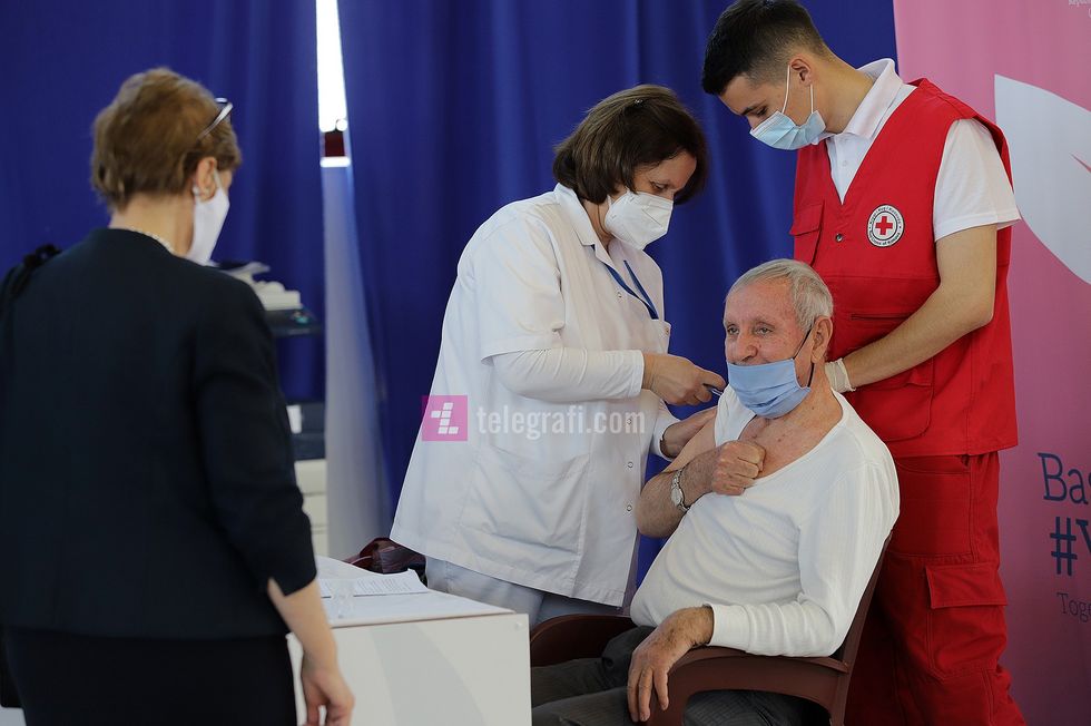 Vaksinimi anti covid19 ne sallen 1 tetori foto Ridvan Slivova 34