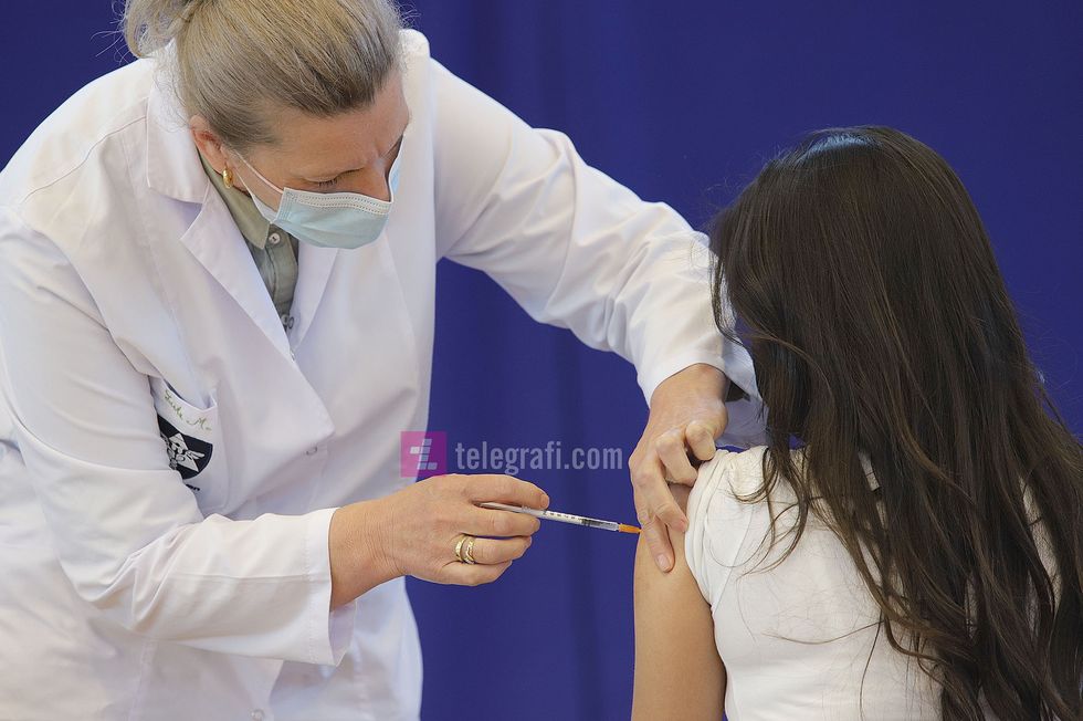 vaksinimi antiCOVID 19 ne sallen 1 Tetori foto Ridvan Slivova 19 1