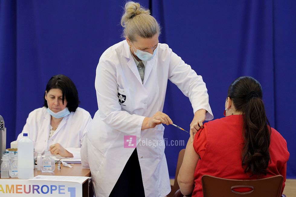 vaksinimi antiCOVID 19 ne sallen 1 Tetori foto Ridvan Slivova 7