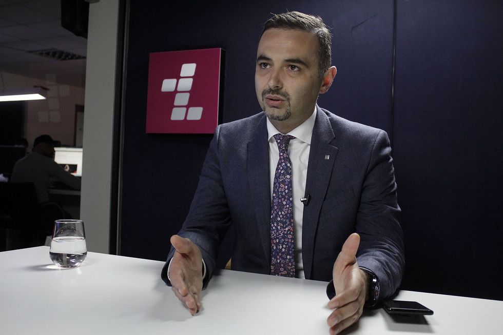 Valdrin Lluka 27 mars foto Ridvan Slivova 3