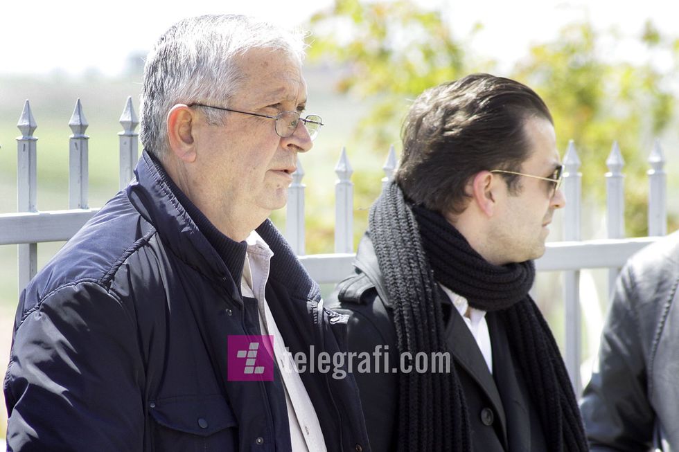 Varrimi i Mona Ismaili foto Ridvan Slivova 4