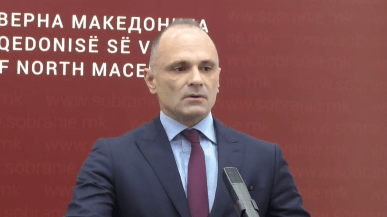 Filipçe: Siljanovska zgjodhi të mbajë anën e qeverisë më të korruptuar që po e çon Maqedoninë në izolim Filipçe: Siljanovska zgjodhi të mbajë anën e qeverisë më të korruptuar që po e çon Maqedoninë në izolim