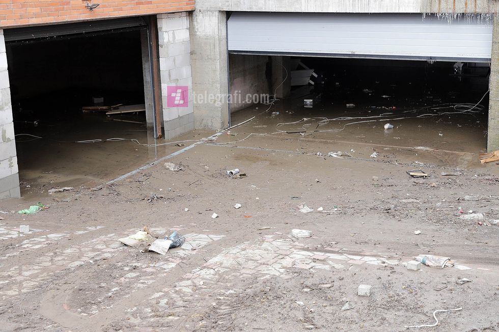 Vershimet dhe demet ne Fushe Kosove foto Ridvan Slivova 6