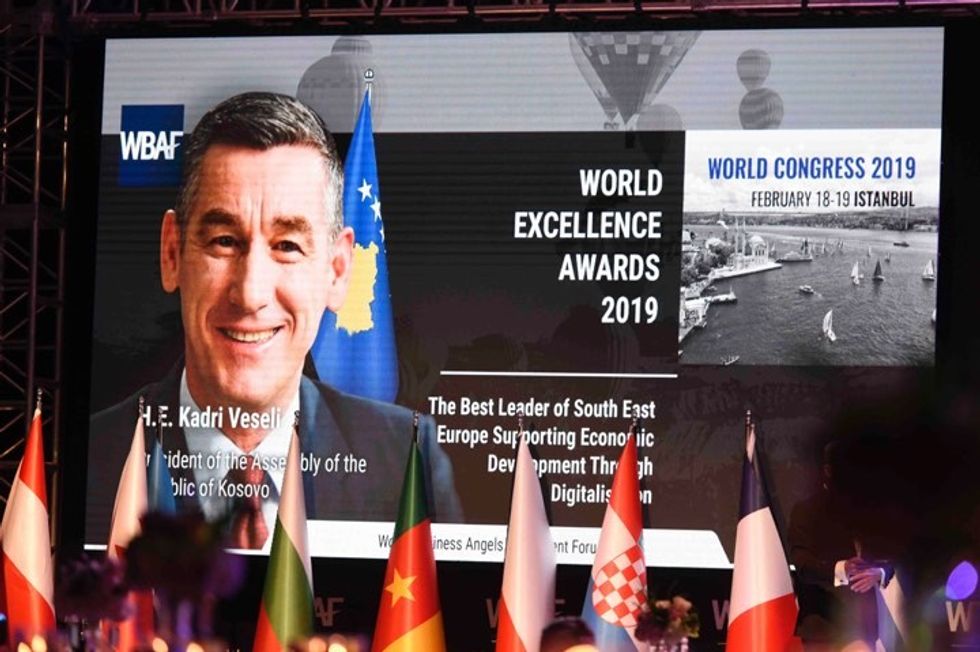 Veseli merr çmimin “Udhëheqësi më i mirë i Evropës Juglindore që mbështetë zhvillimin ekonomik përmes digjitalizimit” 1