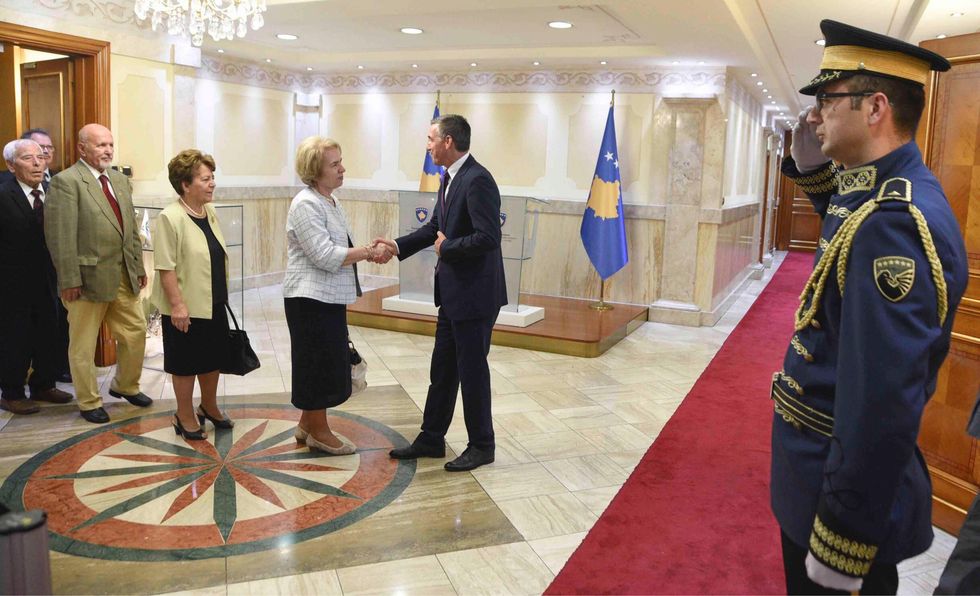 Veseli takoi delegatët e 2 Korrikut 1