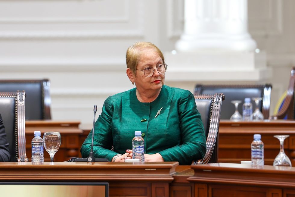 Janevska: Mësuesit do të jenë në detyrë në korridoret dhe oborret e shkollave