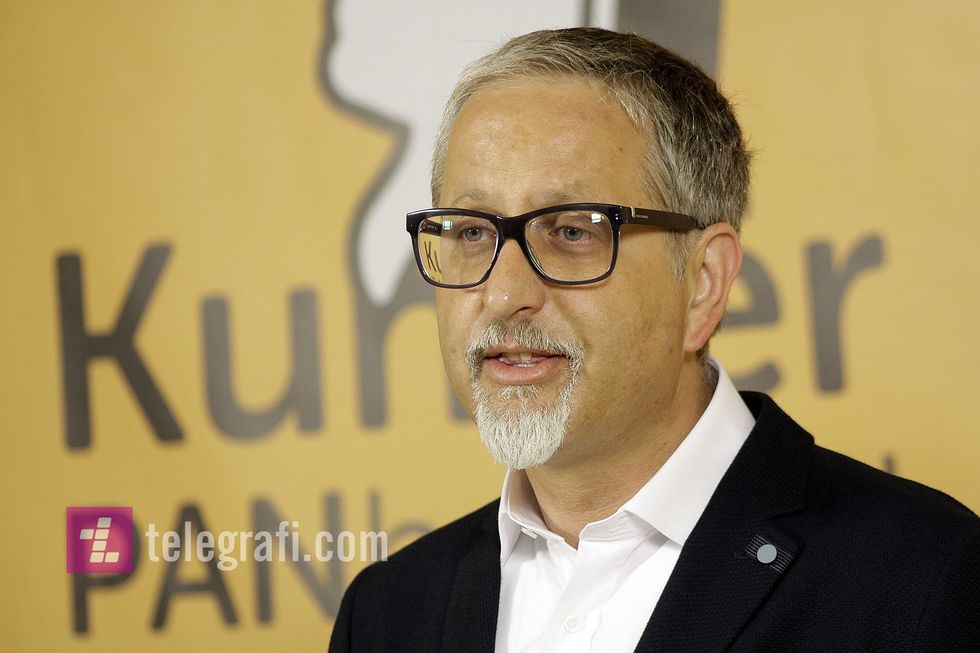 Vetevendosje Konference Arben Vitia foto Ridvan Slivova 6