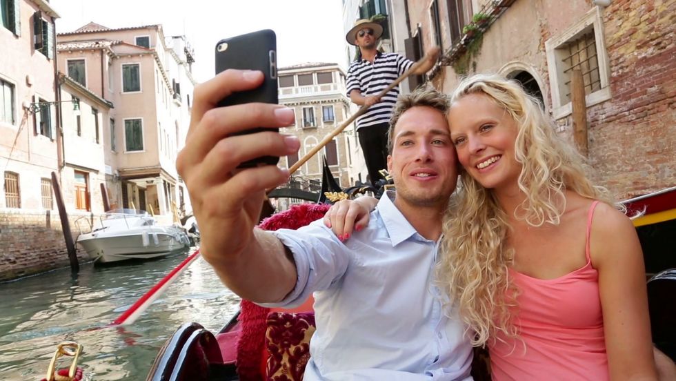 videoblocks couple in venice on g