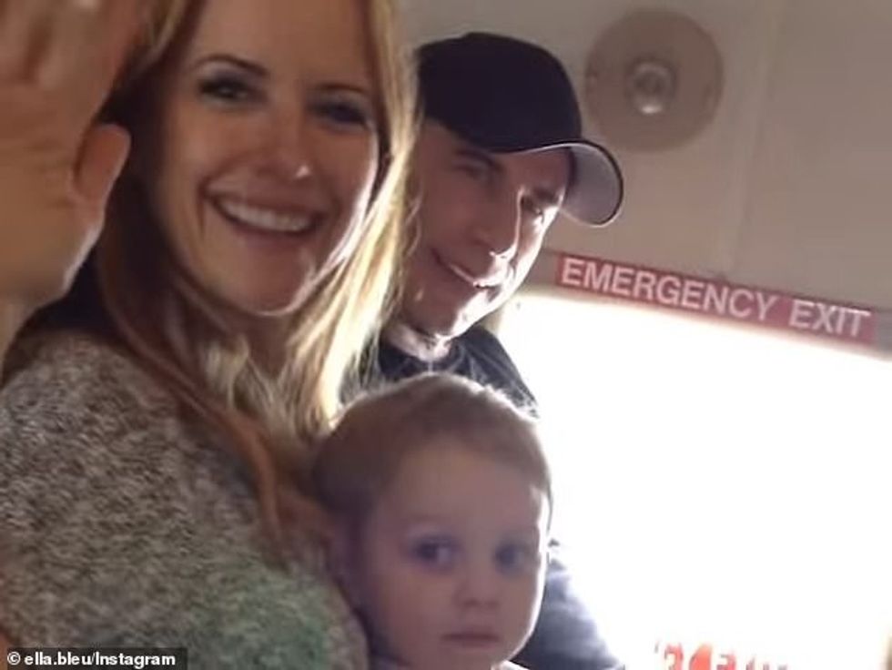 Videoja për këngën përfshin video në shtëpi nga jeta së bashku e familjes para vdekjes së Kelly nga kanceri i gjirit në korrik 2020