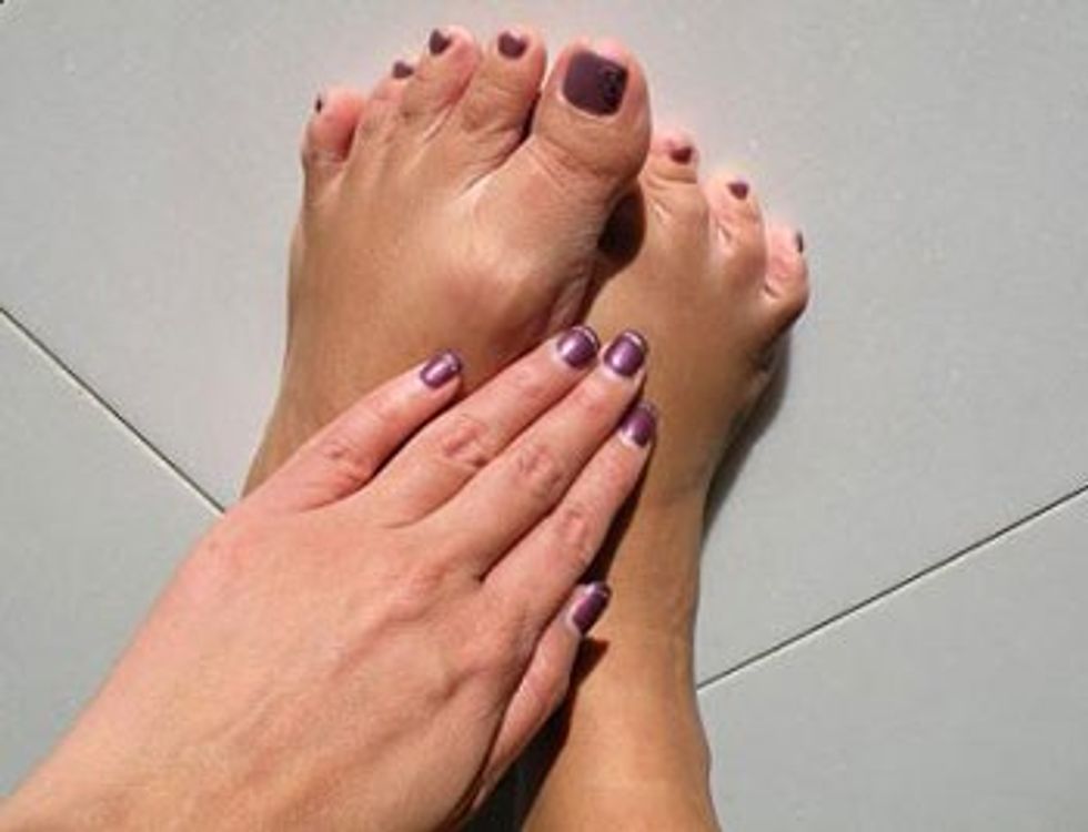 Violet nails
