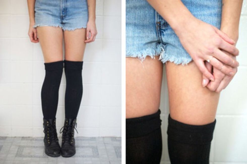 Vishni çorape të gjata pa u dukur si nxënëse foto 3