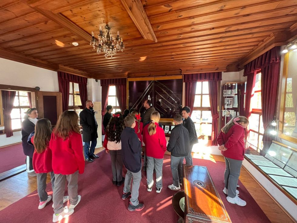 vizita e nxenesve ne muzete e prizrenit