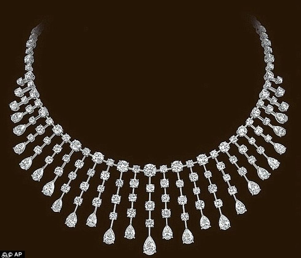 Vjedhja më e madhe e Pink Panther ishte kjo stoli në vlerë prej 103 milionë eurosh në Kanë.