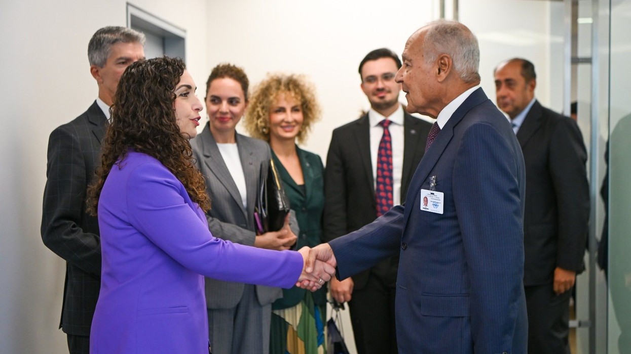 Osmani zhvillon takim me Sekretarin e Përgjithshëm të Ligës Arabe në New York