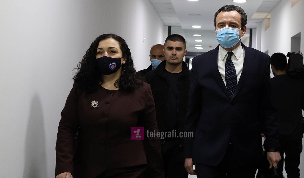 Vjosa Osmani e Albin Kurti foto Ridvan Slivova 1 e1617559694208