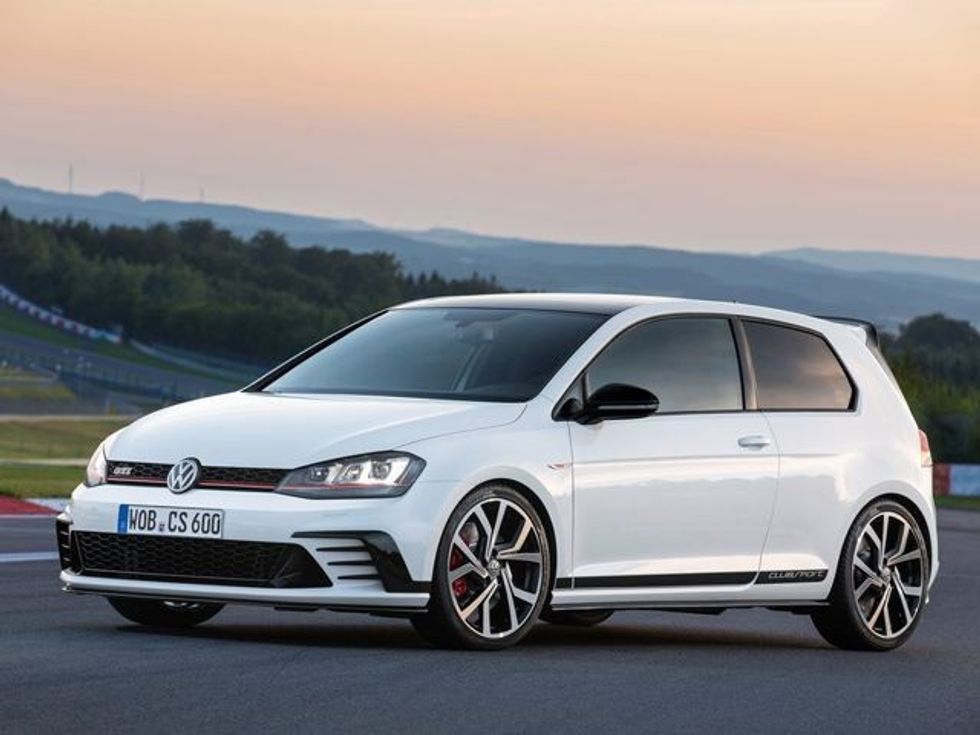 Volkswagen Golf R dhe GTI që lansohen më 2019 do te kene me shume fuqi foto 4