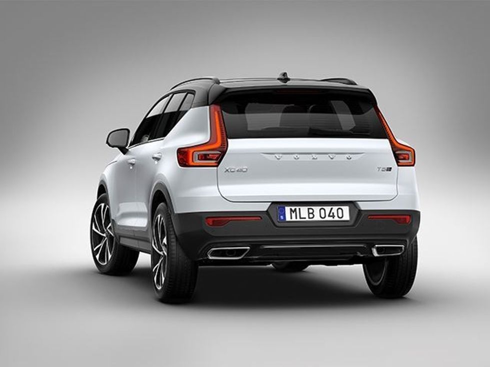Volvo CX40 është rivali kryesor i Range Rover Evoque dhe Jaguar E Peace foto 10