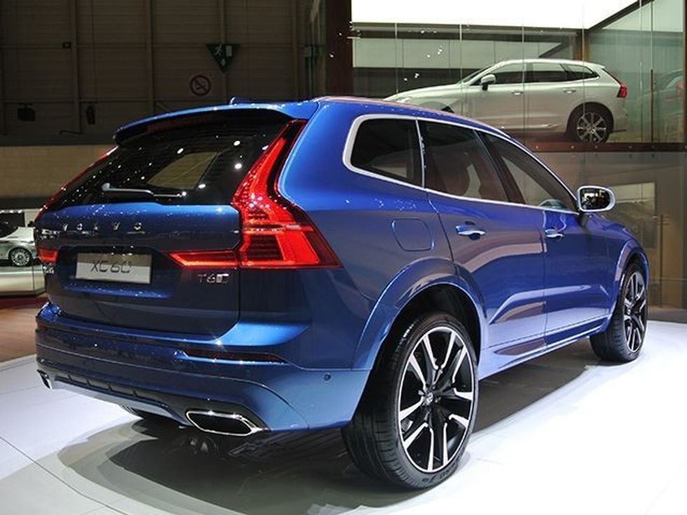 Volvo XC60 është SUV më i sigurt deri më tani foto 5