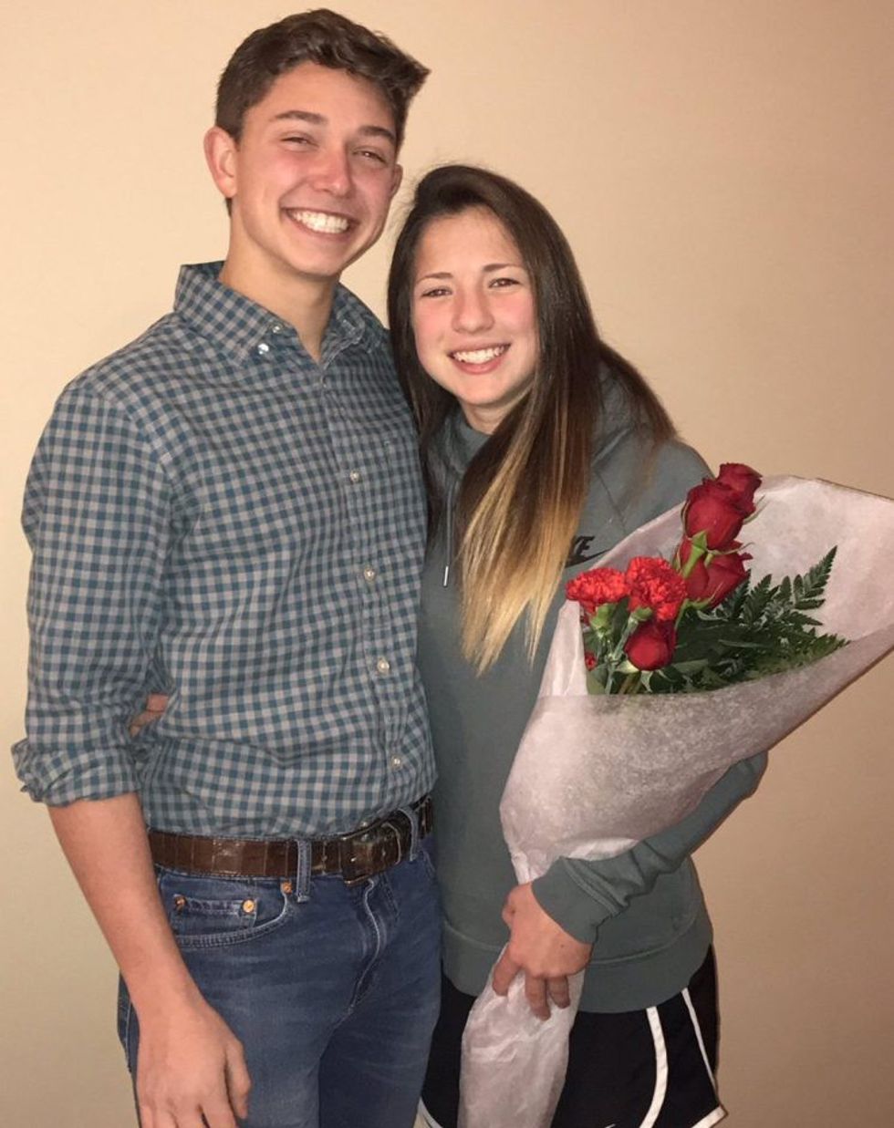 Vrapoi afro nëntë kilometra që ti propozoje per mbremje te matures foto 3