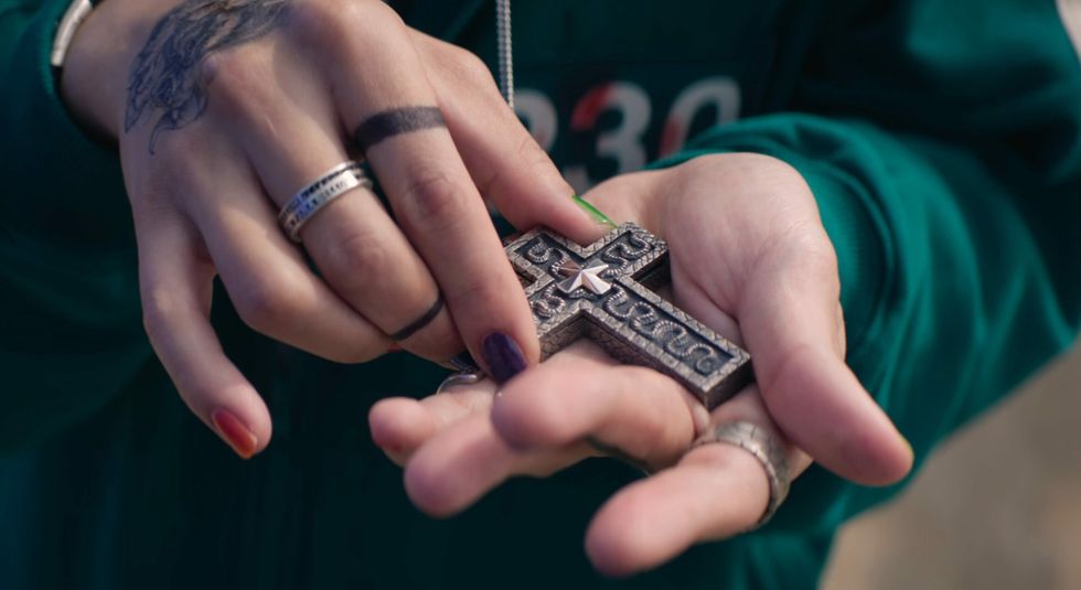 VS Netflix SquidGameE3001 3027 e1735310812291 scaled